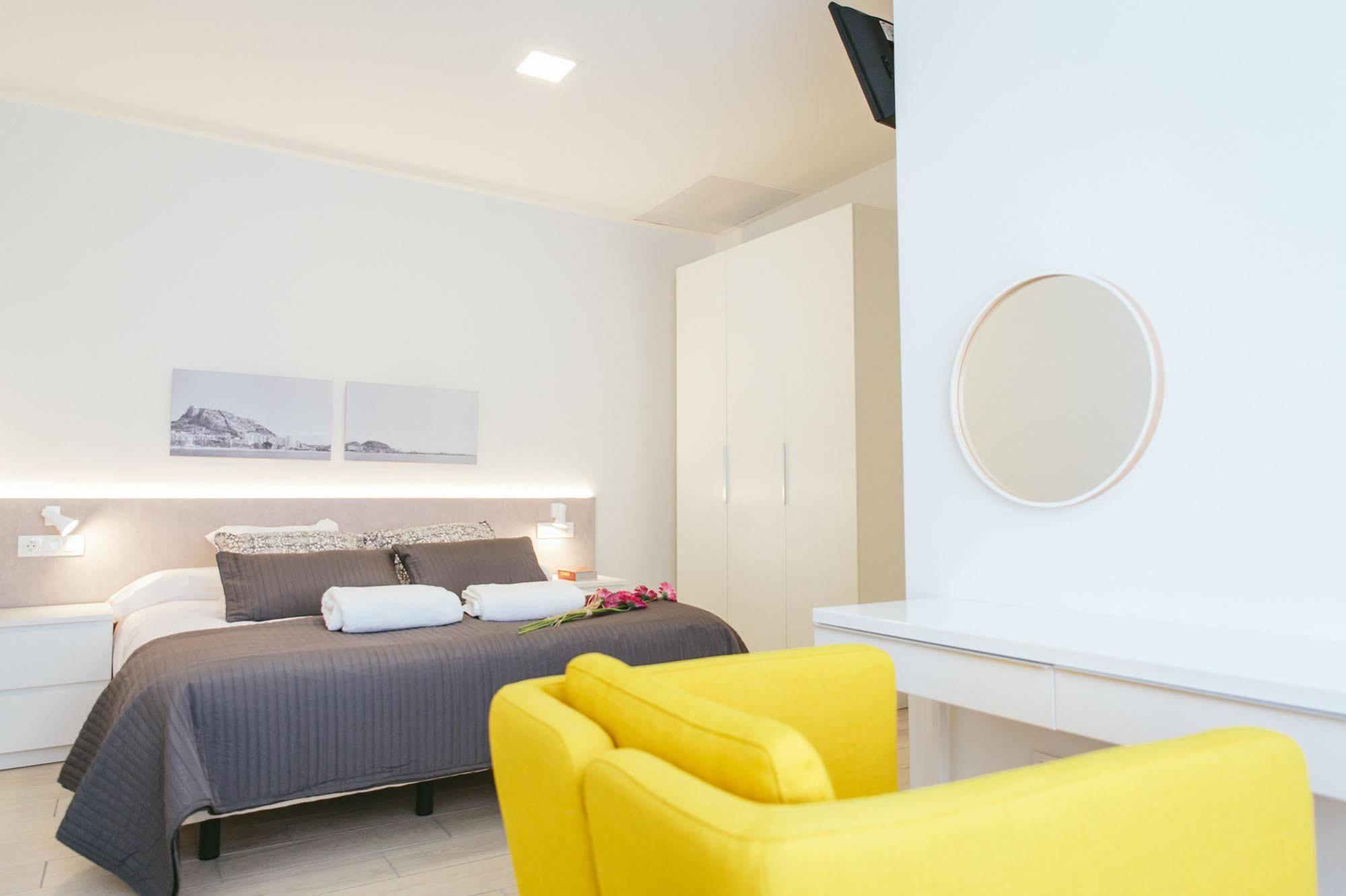 The Lucky Flats - Poeta Quintana Apartment Alicante Exterior photo